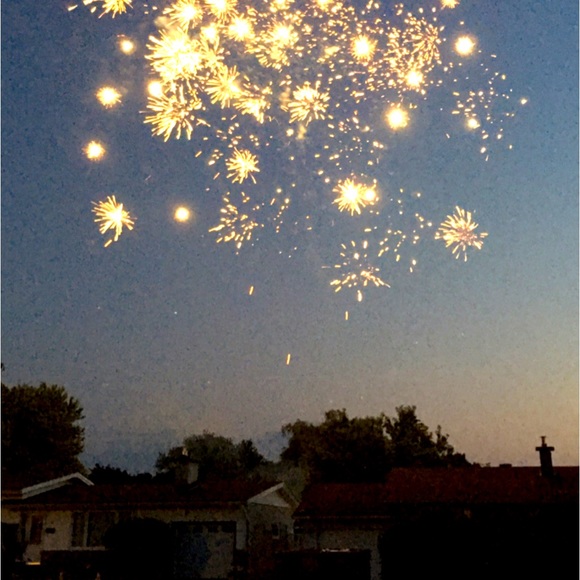 Meet your Posher, Tiffany - Picture 1 of 1